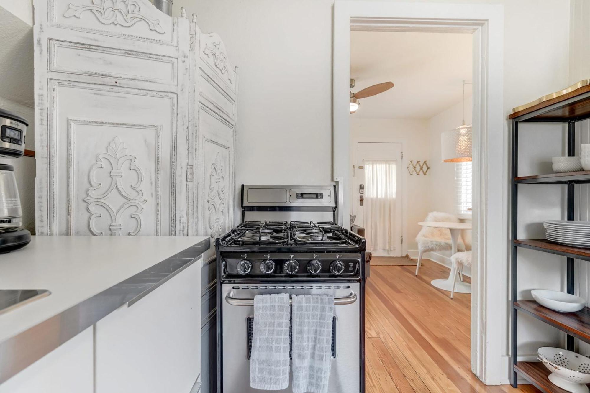 Вилла Vintage Tiny House Cute 1Bdrm Big Appeal Колорадо-Спрингс Экстерьер фото